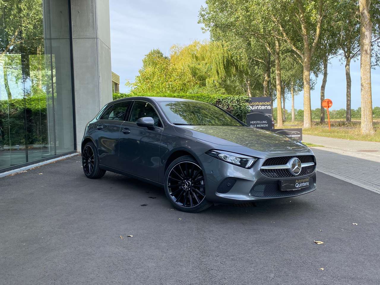 Mercedes-Benz A 250 Hybrid,Leder,Sfeerverlichting,Camera,Verw zetels