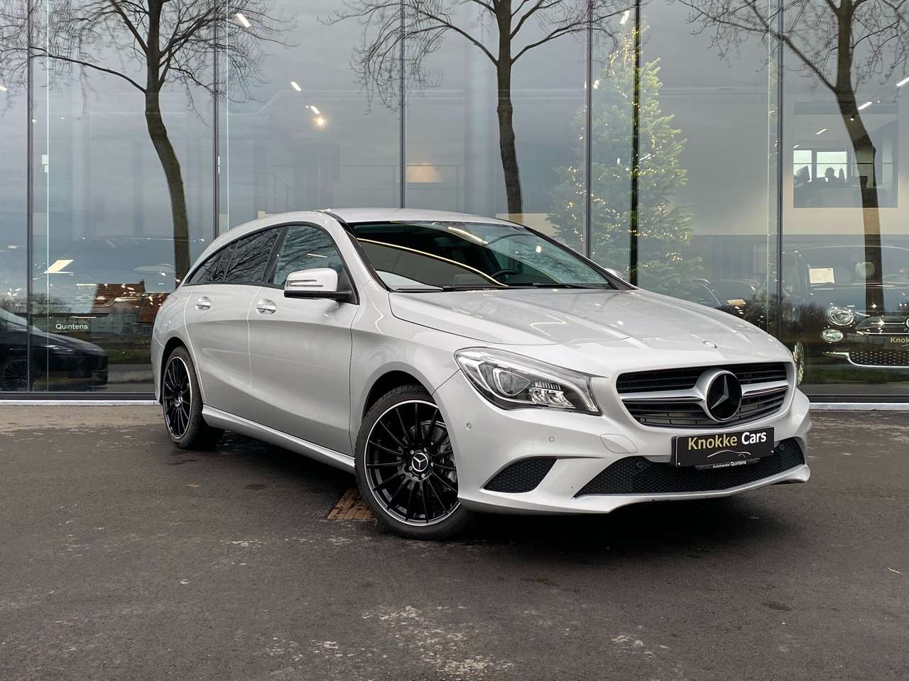 Mercedes-Benz CLA 200 AMG LIne int,LED,Camera,Alu.18 AMG,Winterset