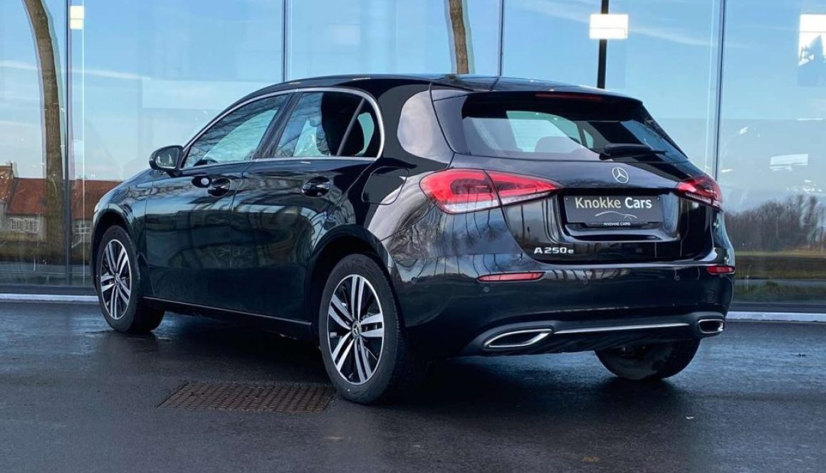 Mercedes-Benz A 250 Hybrid,Sfeerlicht,Widescreen,Leder,Trekhaak,Camera