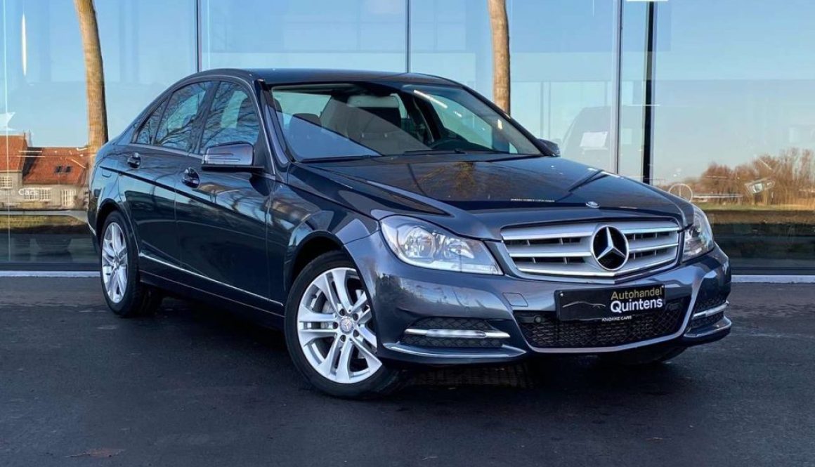 Mercedes-Benz C 200 Avantgarde,Half leder,Parkeerhulp,Alu velgen 17"