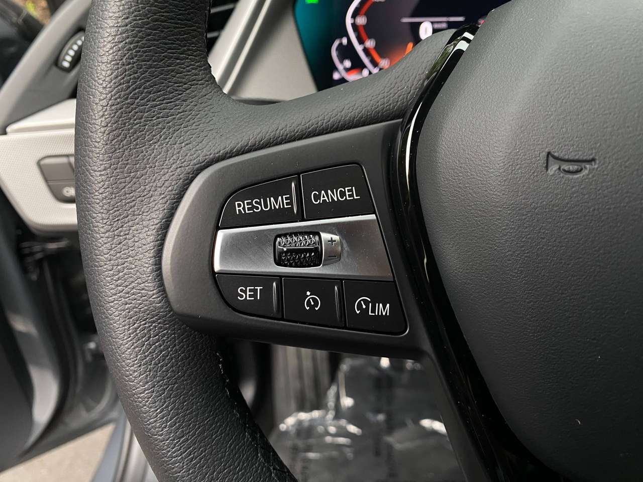 BMW 118 118iA,Digitale Cockpit,Camera parkeerassist,Privacy Glass,Alumin velgen,LED lichten