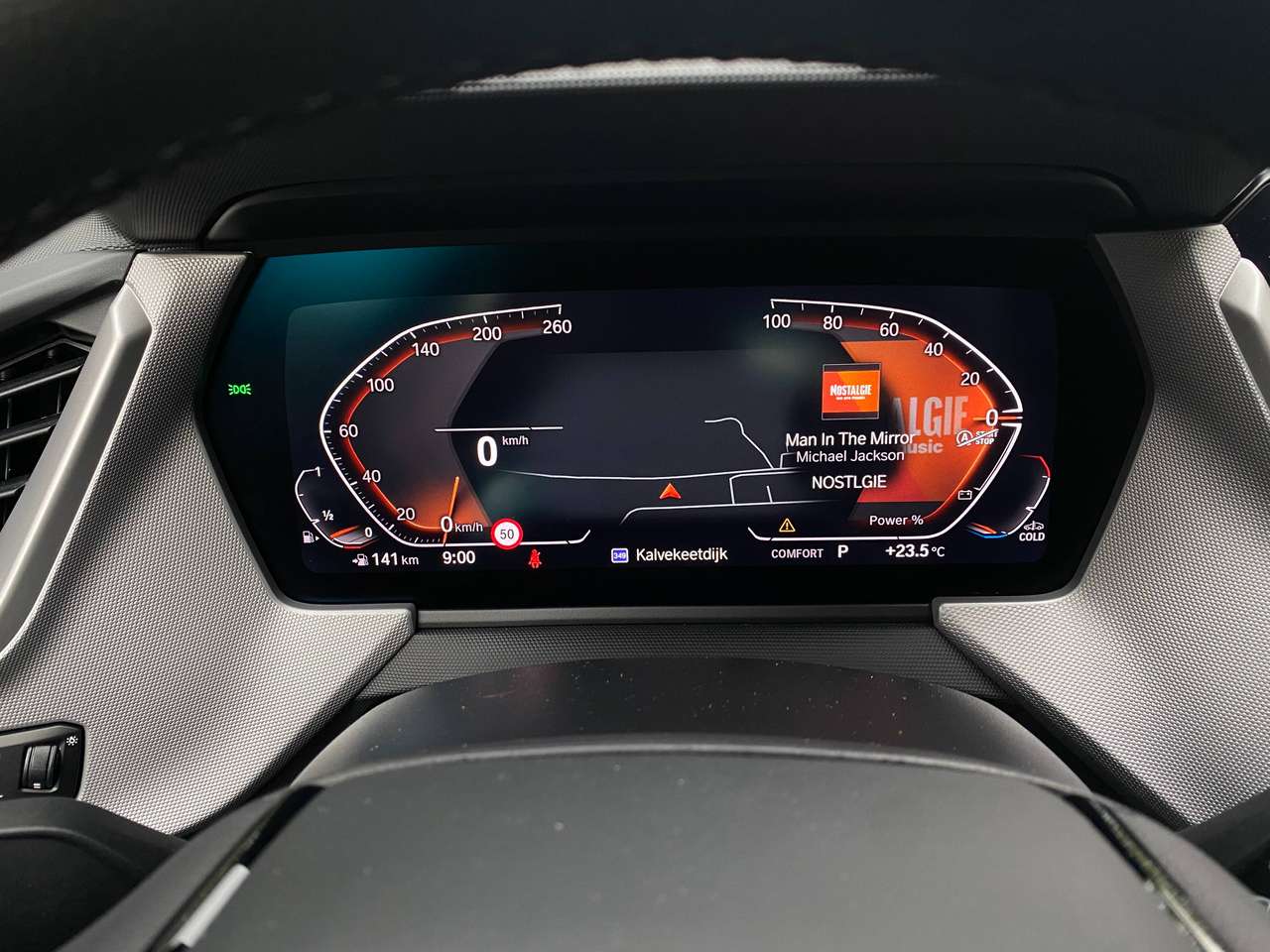 BMW 118 118iA,Digitale Cockpit,Camera parkeerassist,Privacy Glass,Alumin velgen,LED lichten