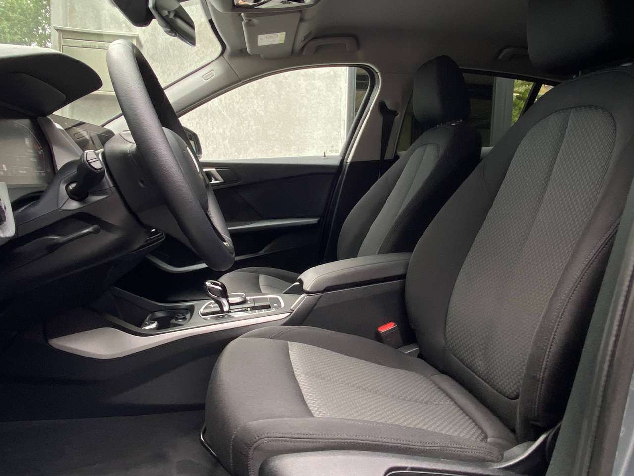BMW 118 118iA,Digitale Cockpit,Camera parkeerassist,Privacy Glass,Alumin velgen,LED lichten
