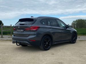 BMW X1 Plug in Hybride ,Trekhaak,Sportzetels,Navigatie,Parkeerhulp met camera