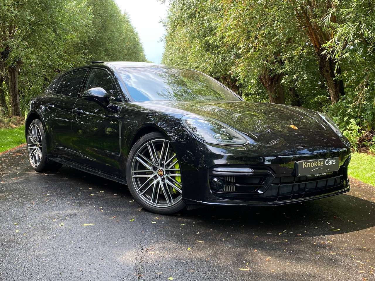 Porsche Panamera Porsche onderhoud,Turismo,Panamera 4 e-Hybrid,Panodak,Sportuitlaten,Niveau regeling,Privacy glass,Memory seats,Platinium
