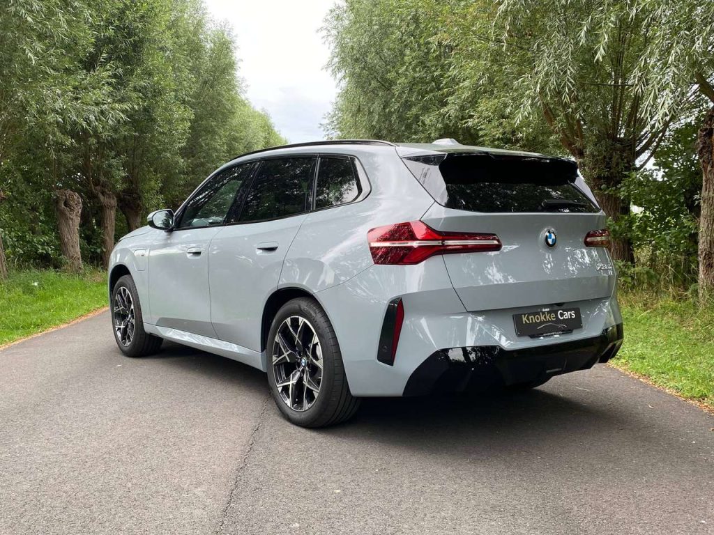 BMW X3 4 Jaar Waarborg,Hybrid,M-Sportpakket,Elektrische zetels,Leder,360) parkassist,Head Up display,Trekhaak elektrisch