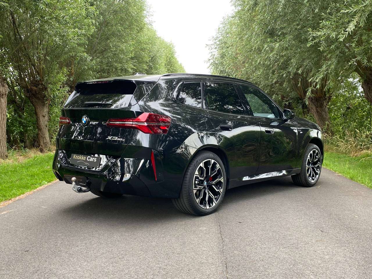 BMW X3 M-Pro,Geventileerde-Verwarmde zetels met memory,Panoramisch Glas dak,Head UP display,Leder,Camera 360°,Trekhaak,Sfeerlich