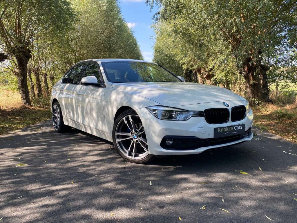 BMW 318 318d,19″Alu velgen,Sportzetels,Parkeerhulp