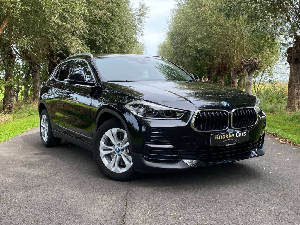 BMW X2 Plug in Hybride,Leder,Verwarmde zetels,Elektrische koffer,Naviagatie,Privacy Glass,Aluminium Velgen,