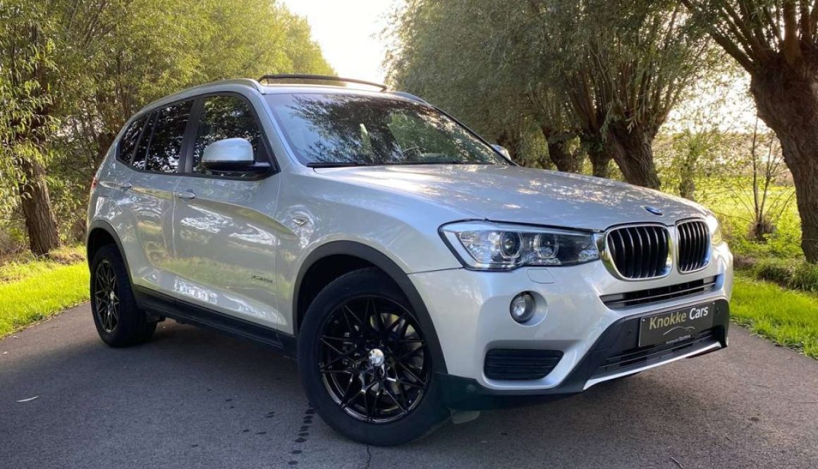 BMW X3 2.0 d xDrive20,Leder,Trekhaak,4X4,panoramisch open dak