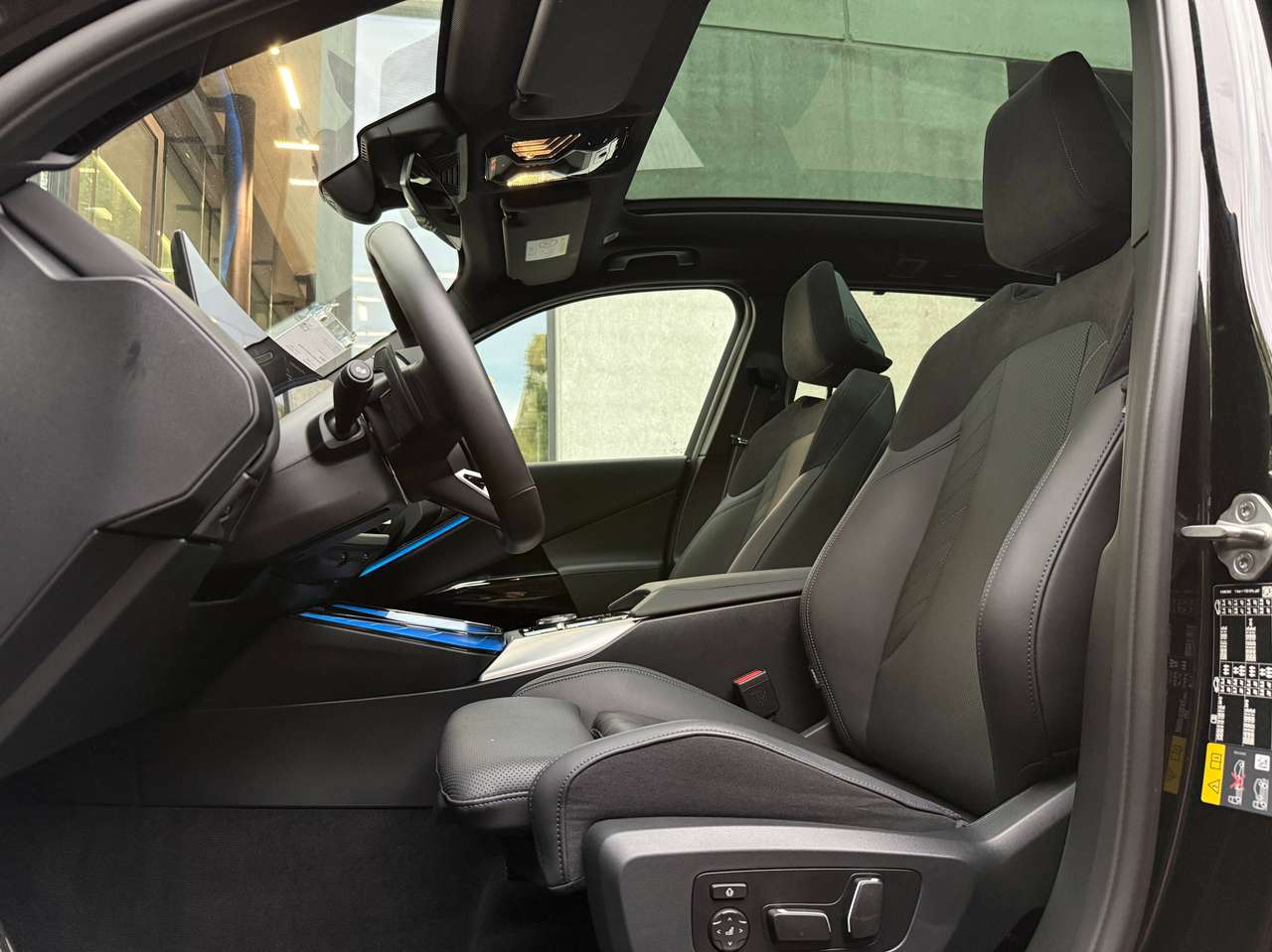 BMW X3 Plug in Hybride,48maand waarborg,M-Sport Pro,**FULL OPTION**Glas dak,Leder,Camera 360°,Trekhaak,Sfeerlich