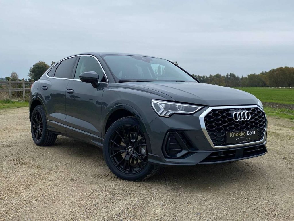 Audi Q3 Hybrid Plug in,Sportback,Leder,Led-verlichting,Parkeerhulp met camera,Leder,Apple carplay,Navigatie,