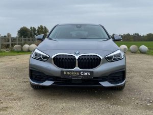 BMW 118 Live Cockpit,Apple carplay,Parkeerhulp,LED koplampen