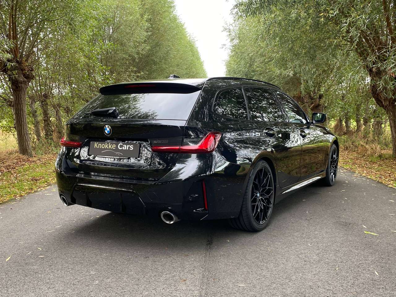 BMW 320 M-Sportpack,360°camera,Adaptieve cruiscontrol met afstandsregeling,Key less entery,Driving assistent,Adaptieve ophanging