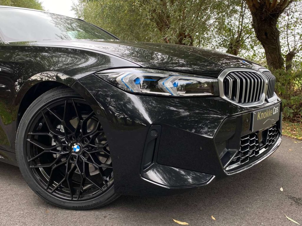 BMW 320 M-Sportpack,360°camera,Adaptieve cruiscontrol met afstandsregeling,Key less entery,Driving assistent,Adaptieve ophanging