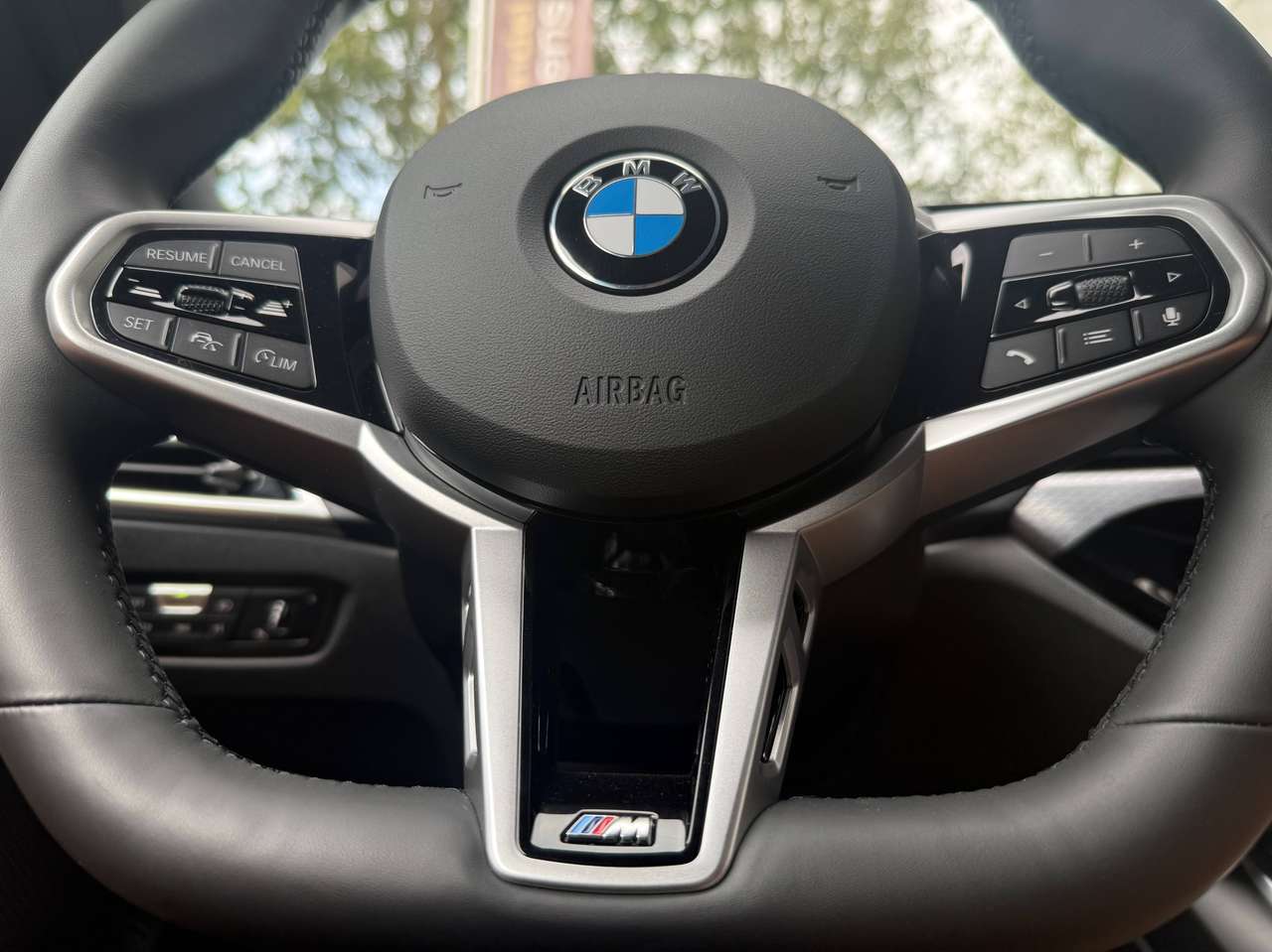 BMW 320 M-Sportpack,360°camera,Adaptieve cruiscontrol met afstandsregeling,Key less entery,Driving assistent,Adaptieve ophanging