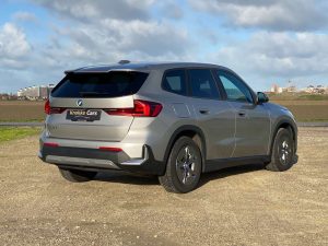 BMW iX1 xDrive30/Trekhaak/Harman Kardon/Elektrische sportstoelen met geheugen