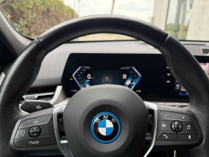 BMW iX1 xDrive30/Trekhaak/Harman Kardon/Elektrische sportstoelen met geheugen