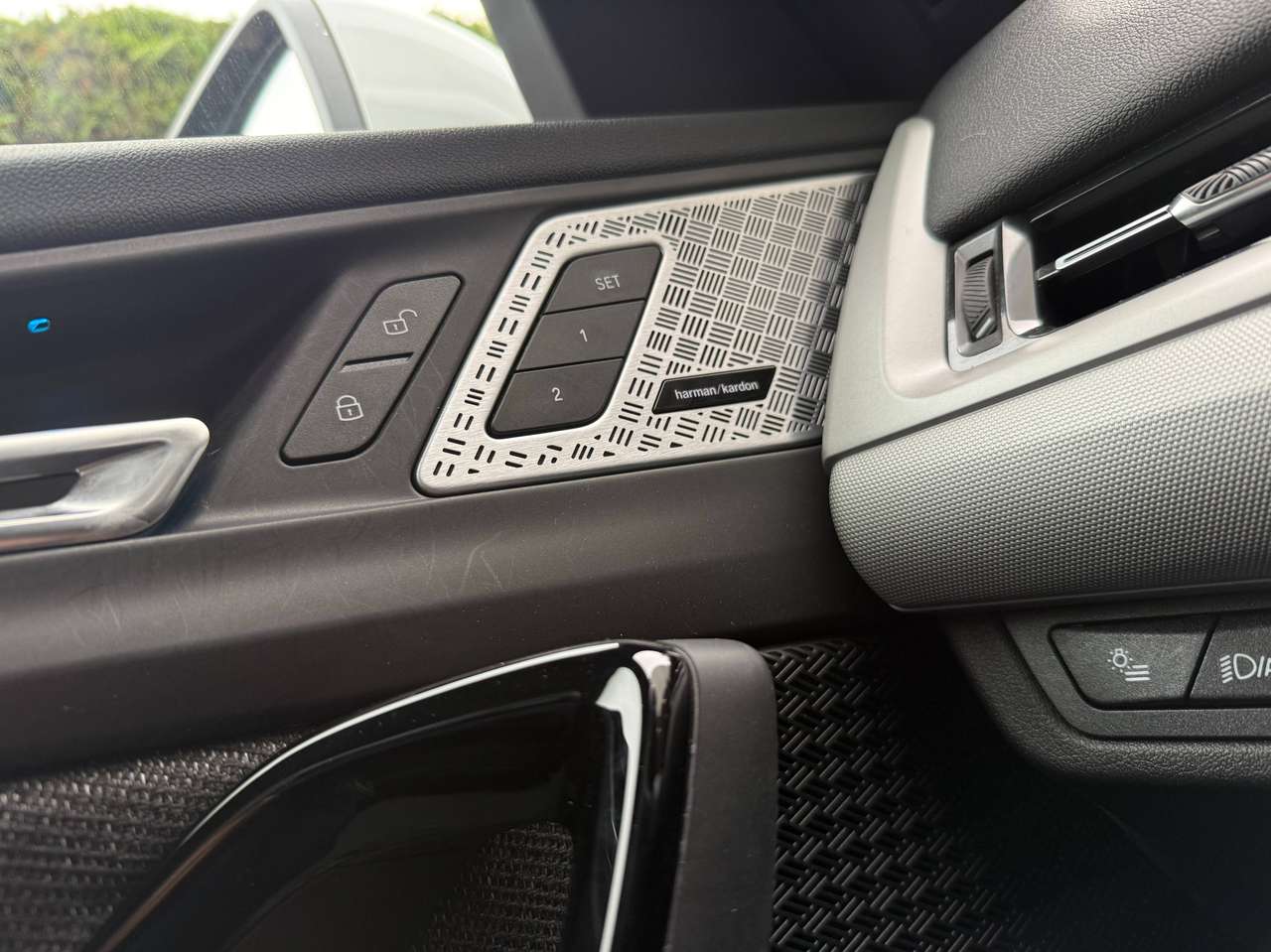 BMW iX1 xDrive30/Trekhaak/Harman Kardon/Elektrische sportstoelen met geheugen