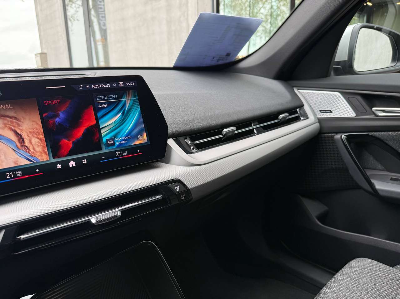 BMW iX1 xDrive30/Trekhaak/Harman Kardon/Elektrische sportstoelen met geheugen