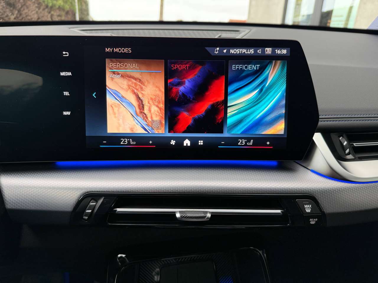 BMW X1 M-Sportpack,Sportzetels,Trekhaak elektr wegklapbaar,Parkassist met camera,Driveassist,Led Lichten,