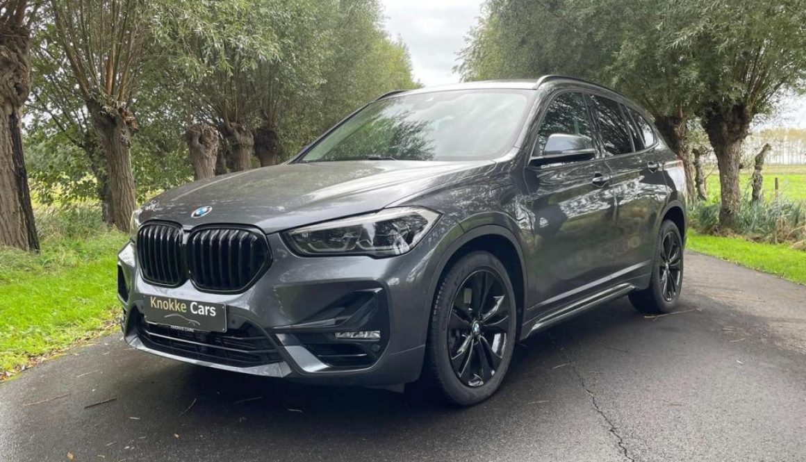 BMW X1 Plug in Hybrid,X-Drive 25e Sportline,Sportzetel,Parkeerhulp met camera,Trekhaak