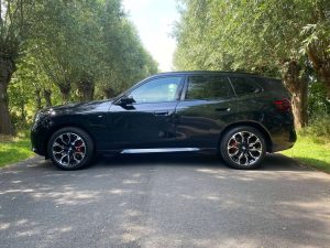 BMW X3 Plug in Hybride 100km elektrische range ,** M-Sport Pro **Glas dak,Leder,Camera 360°,Trekhaak,Sfeerlich,4 jaar waarborg