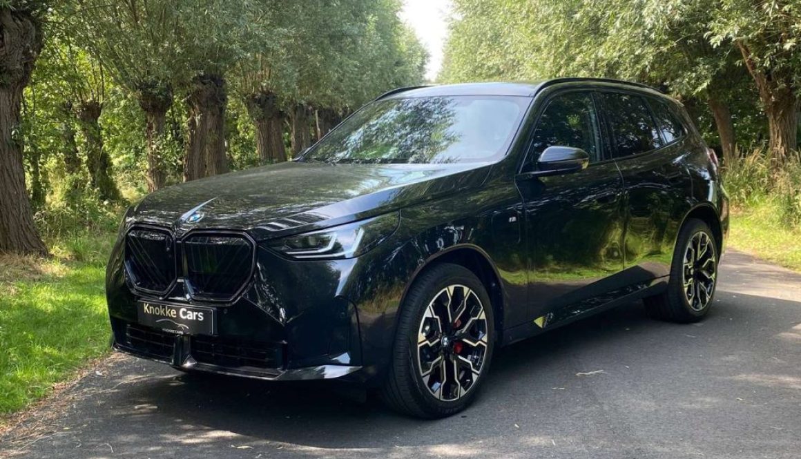 BMW X3 Plug in Hybride 100km elektrische range ,** M-Sport Pro **Glas dak,Leder,Camera 360°,Trekhaak,Sfeerlich,4 jaar waarborg