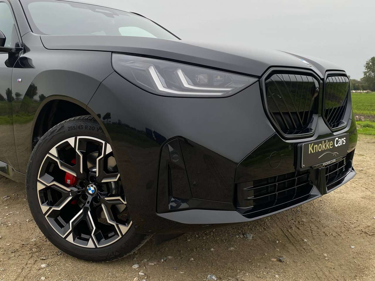 BMW X3 Plug in Hybride 100km elektrische range ,** M-Sport Pro **Glas dak,Leder,Camera 360°,Trekhaak,Sfeerlich,4 jaar waarborg