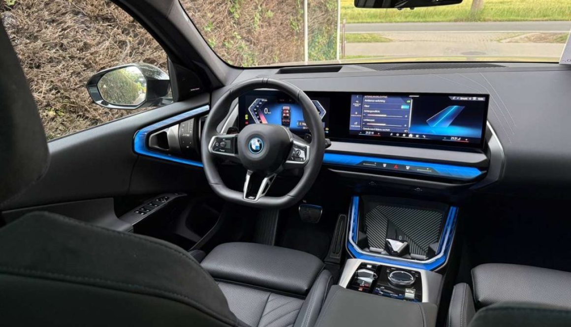 BMW X3 Plug in Hybride,48maand waarborg,M-Sport Pro,**FULL OPTION**Glas dak,Leder,Camera 360°,Trekhaak,Sfeerlich